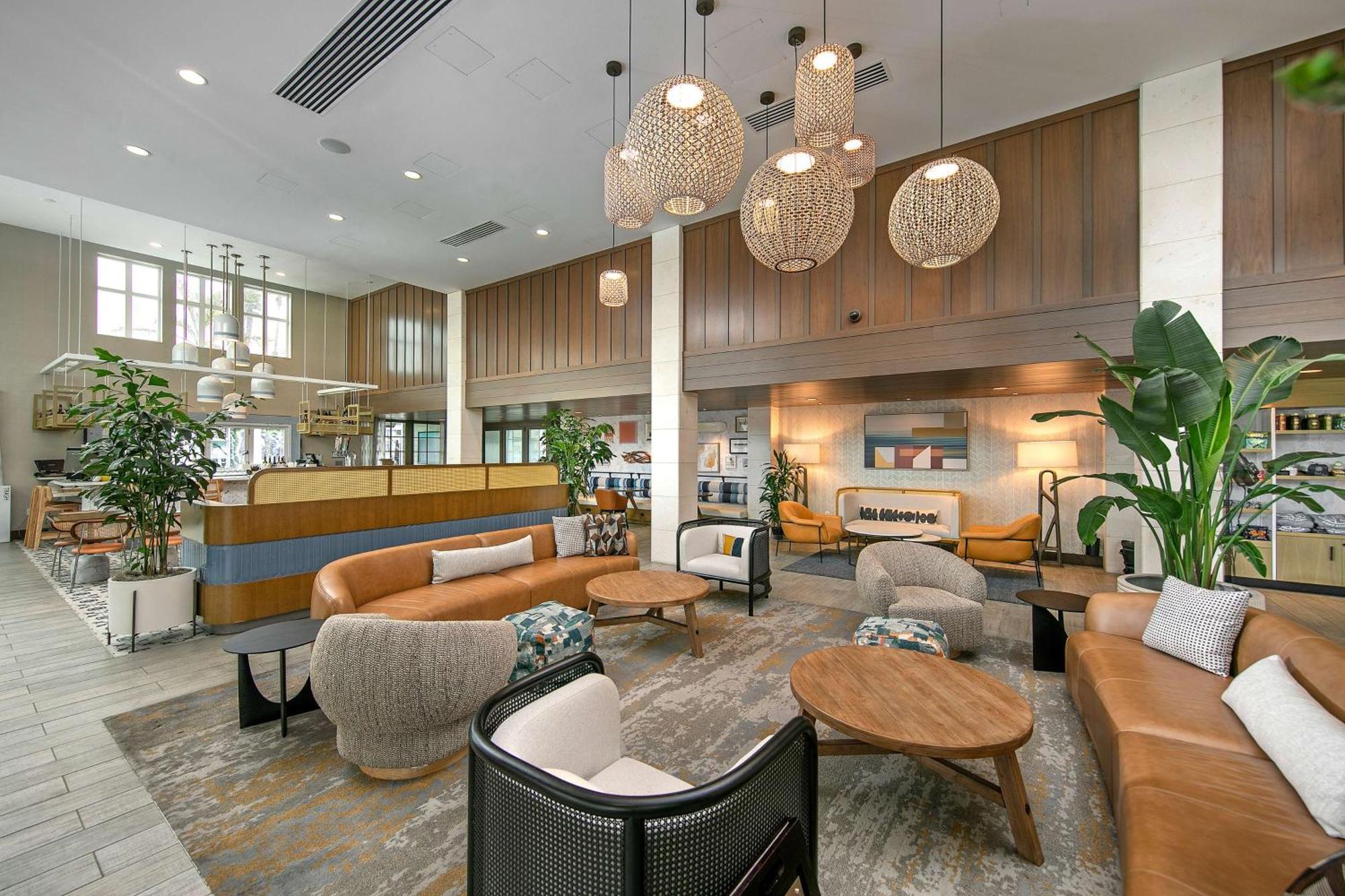 At The Pier Pismo Beach, Curio Collection By Hilton Hotel 4*