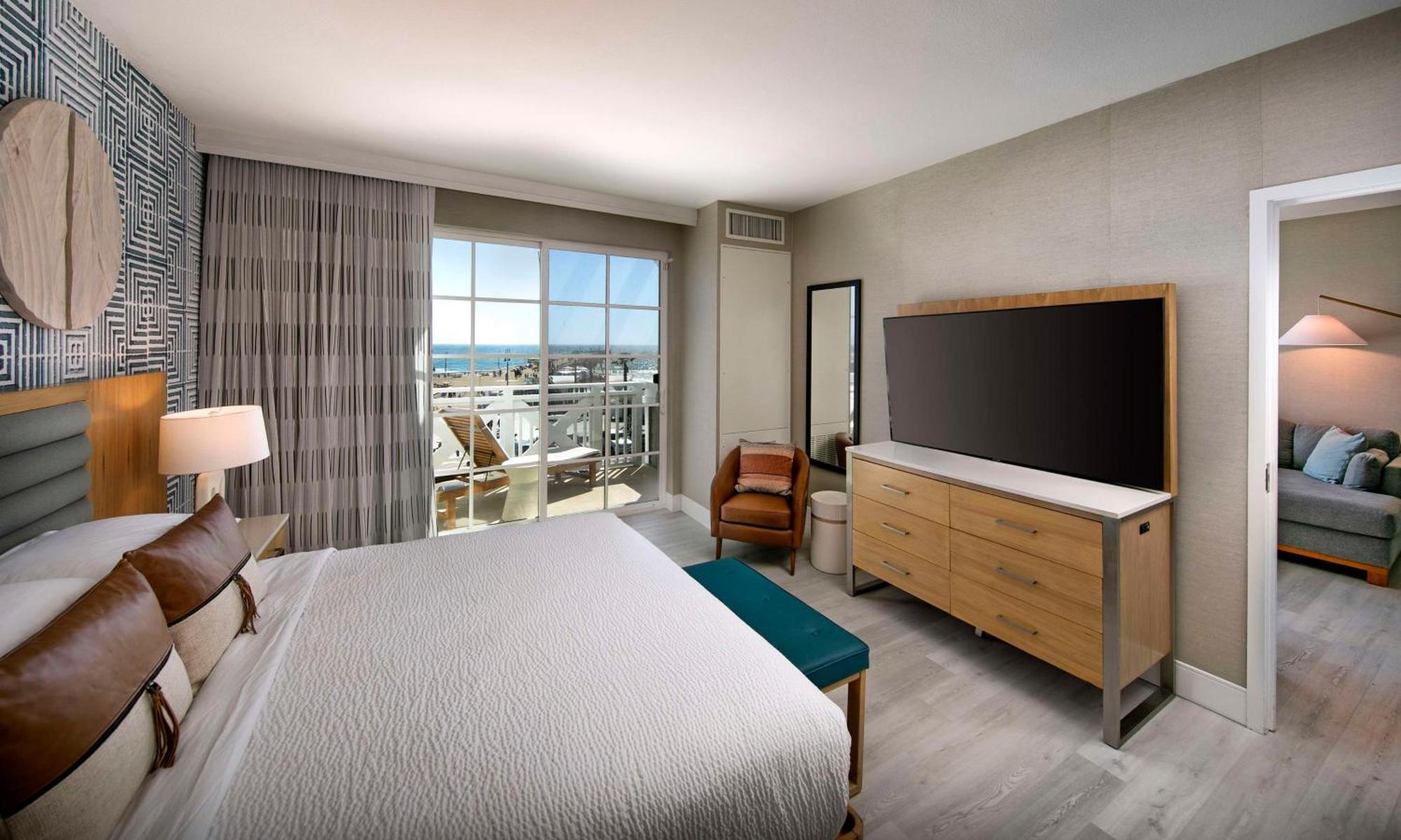At The Pier Pismo Beach, Curio Collection By Hilton Hotel Pismo Beach