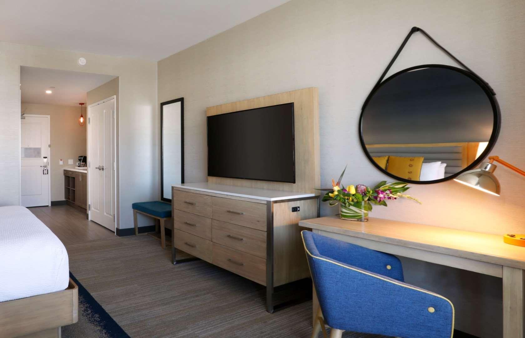 At The Pier Pismo Beach, Curio Collection By Hilton Hotel Pismo Beach