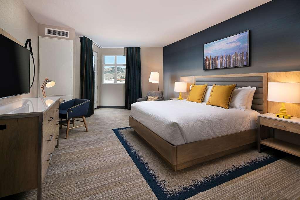 At The Pier Pismo Beach, Curio Collection By Hilton Hotel 4*