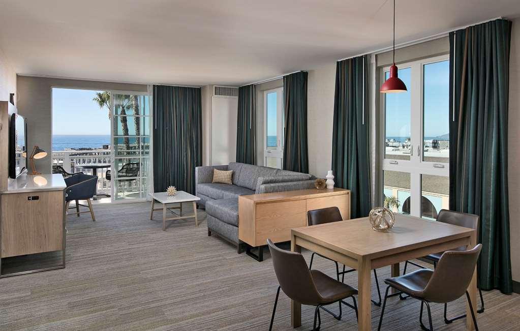 在Pier Pismo海滩，希尔顿古玩收藏4*Pismo沙滩
