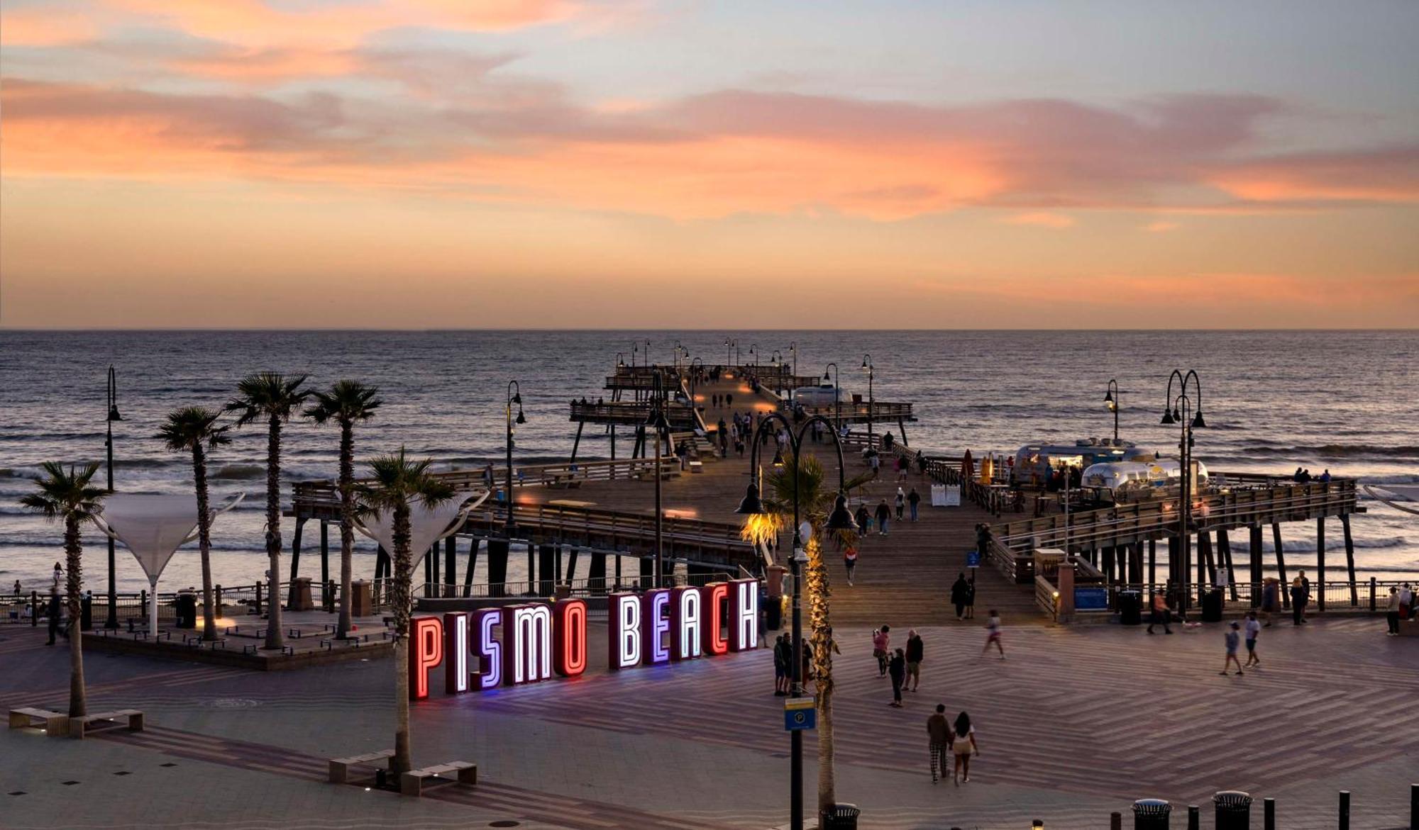 At The Pier Pismo Beach, Curio Collection By Hilton Hotel 4*