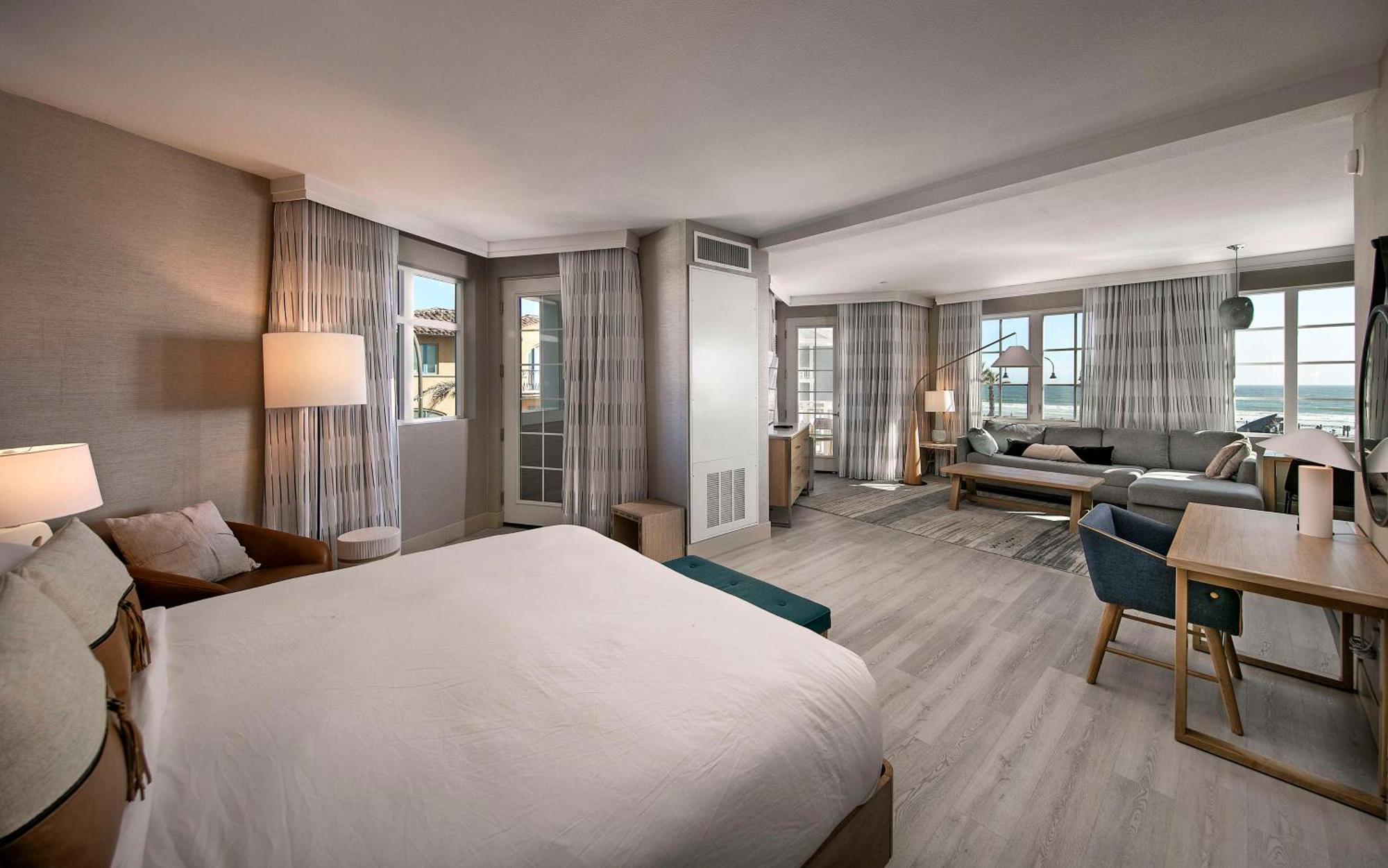 At The Pier Pismo Beach, Curio Collection By Hilton Hotel 4*